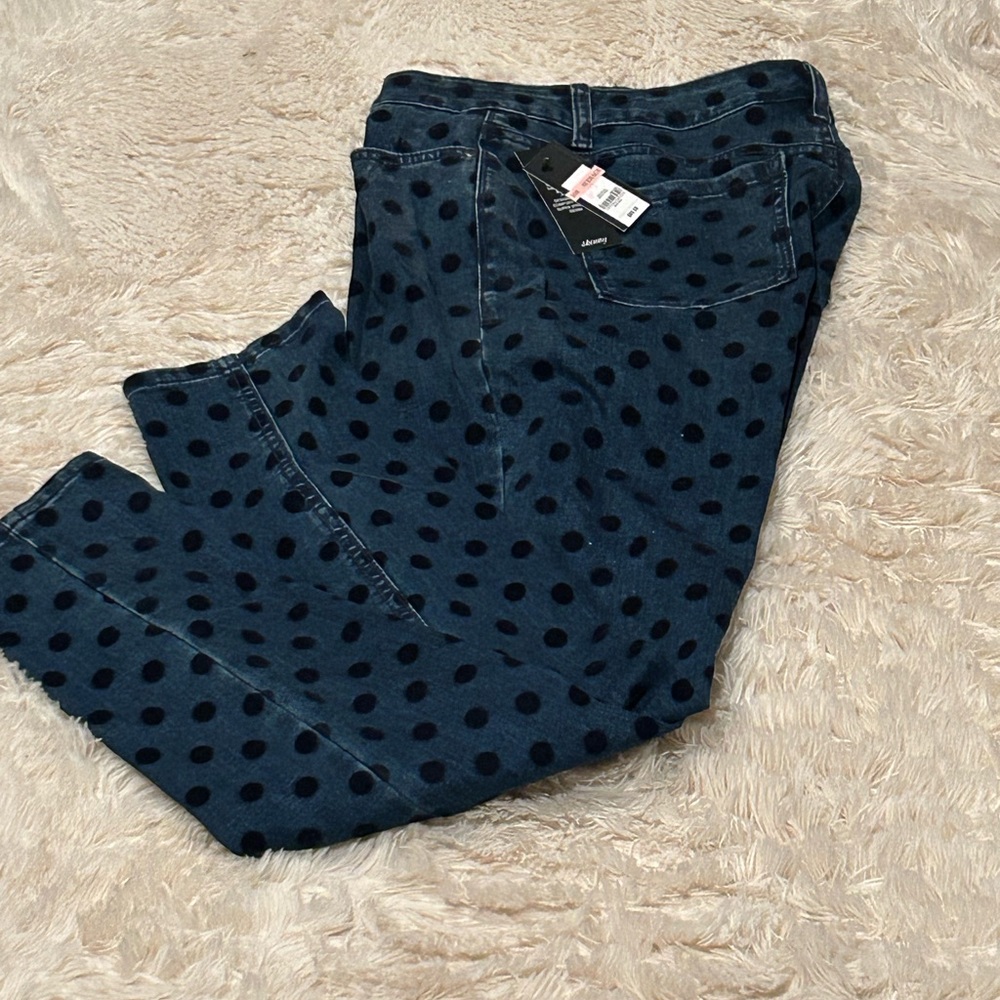 Crown & Ivy Womens Blue Skinny Jeans 10R with Polka Dot embellishments